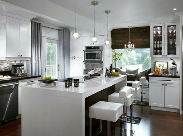 stačiakampio formos virtuvės sala atvira virtuvė