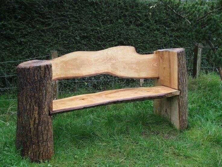 panca-di-legno-in-giardino