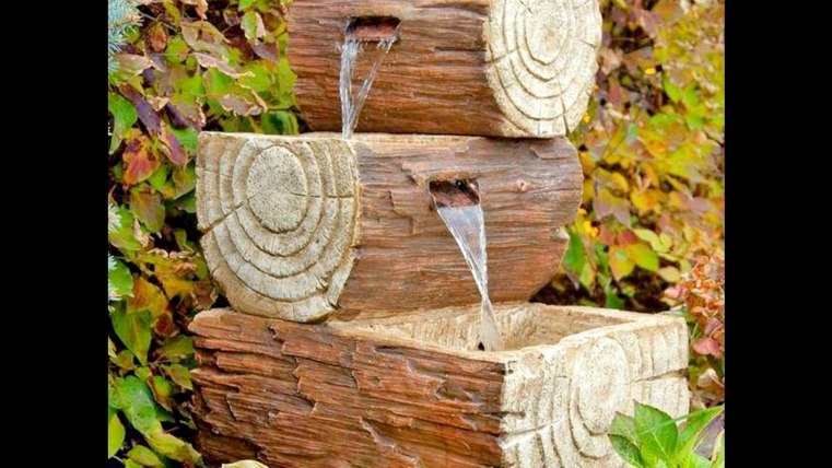 fontana-tronchi-di-legno