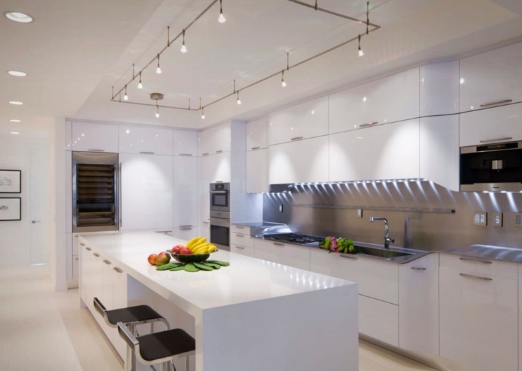 opremljene kuhinje fotografija moderna kuća
