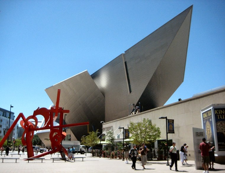 Libeskind-Hamilton-Building-Denver