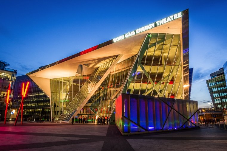 Grand-Canal-Theatre-Daniel-Libeskind