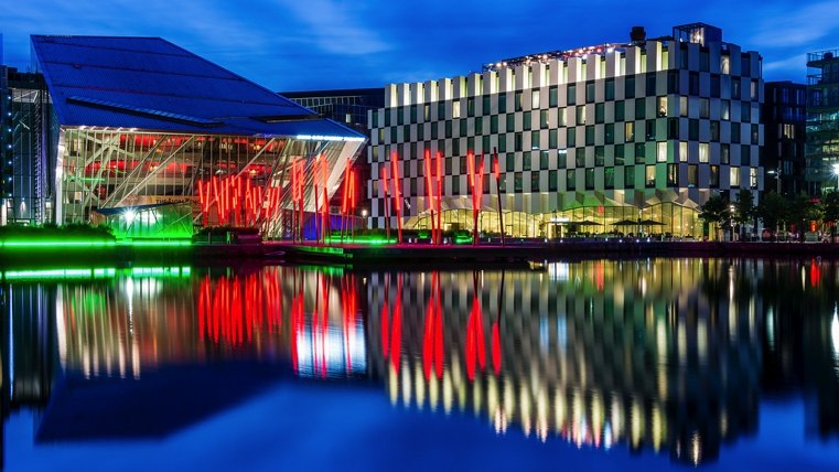 Daniel-Libeskind-Grand-Canal-Theatre