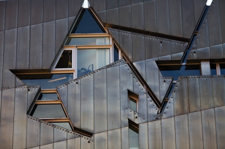 Berlin-Jewish-Museum-windows