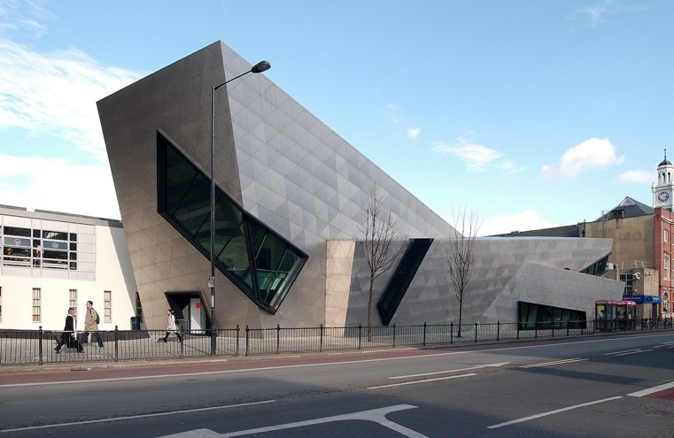 London-Metropolitan-University-Graduate-Center-Libeskind