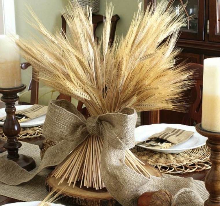 黄麻布の弓で小麦の束3