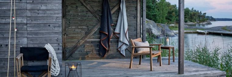 Design esterno della sedia in legno deco stile scandinavo