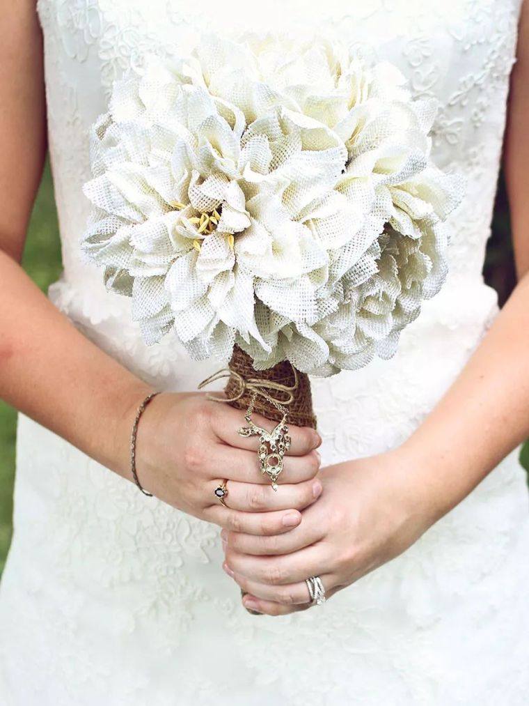 bouquet da sposa in stile rustico originale