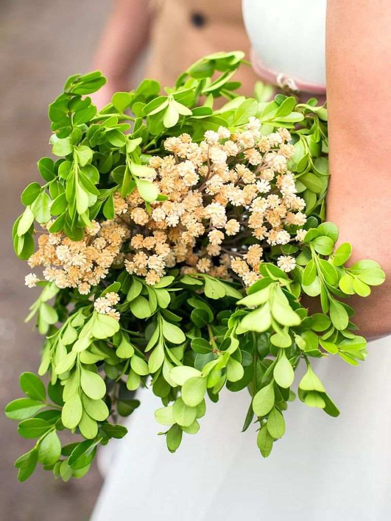 bouquet-di-matrimonio-colore-verde-atmosfera-naturale