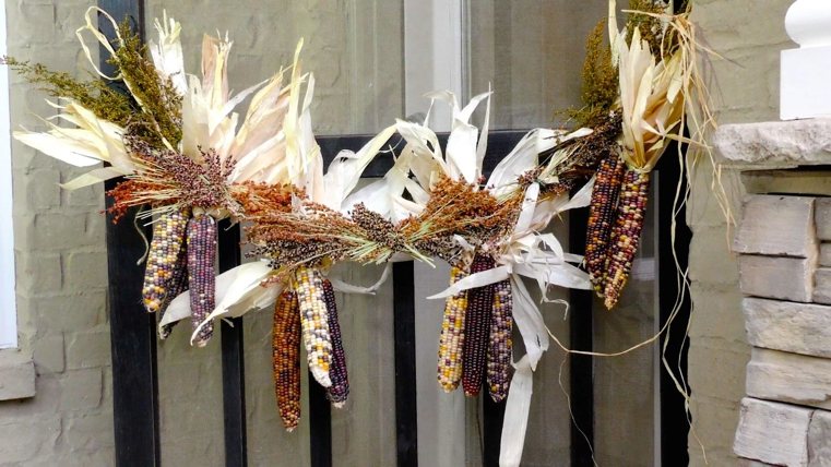 Díszítés-őszi-füzér-kukorica