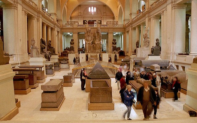 エジプトエジプト考古学博物館