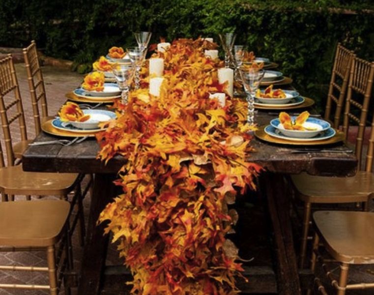 結婚式-秋のテーブル-葉付き