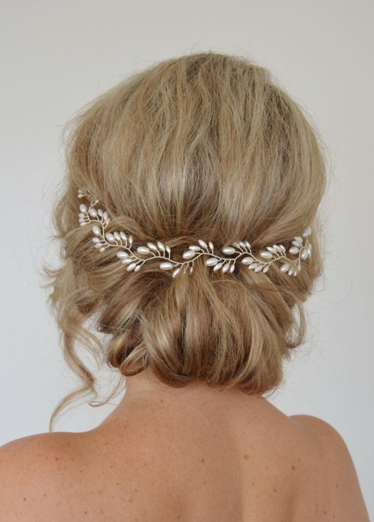 sposa-accessorio-capelli-biondo-sposa-capelli-trecce-modello