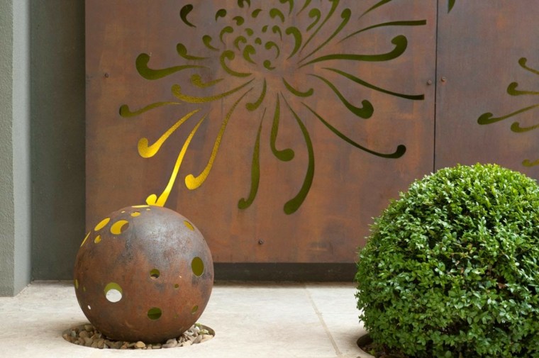 idee per la decorazione del giardino corten