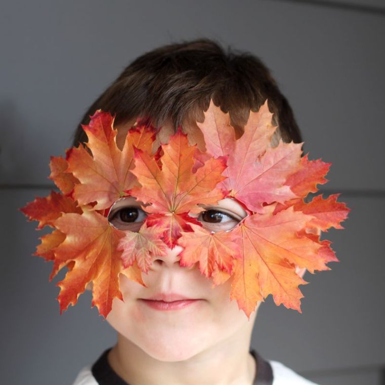 rankinė veikla ant rudens kaukės-domino-vaiko