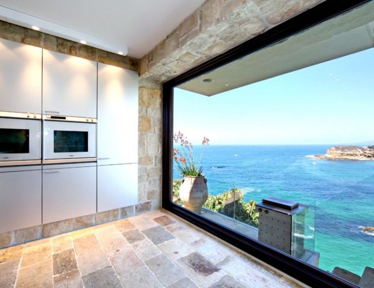 casa al mare arredamento cucina in pietra