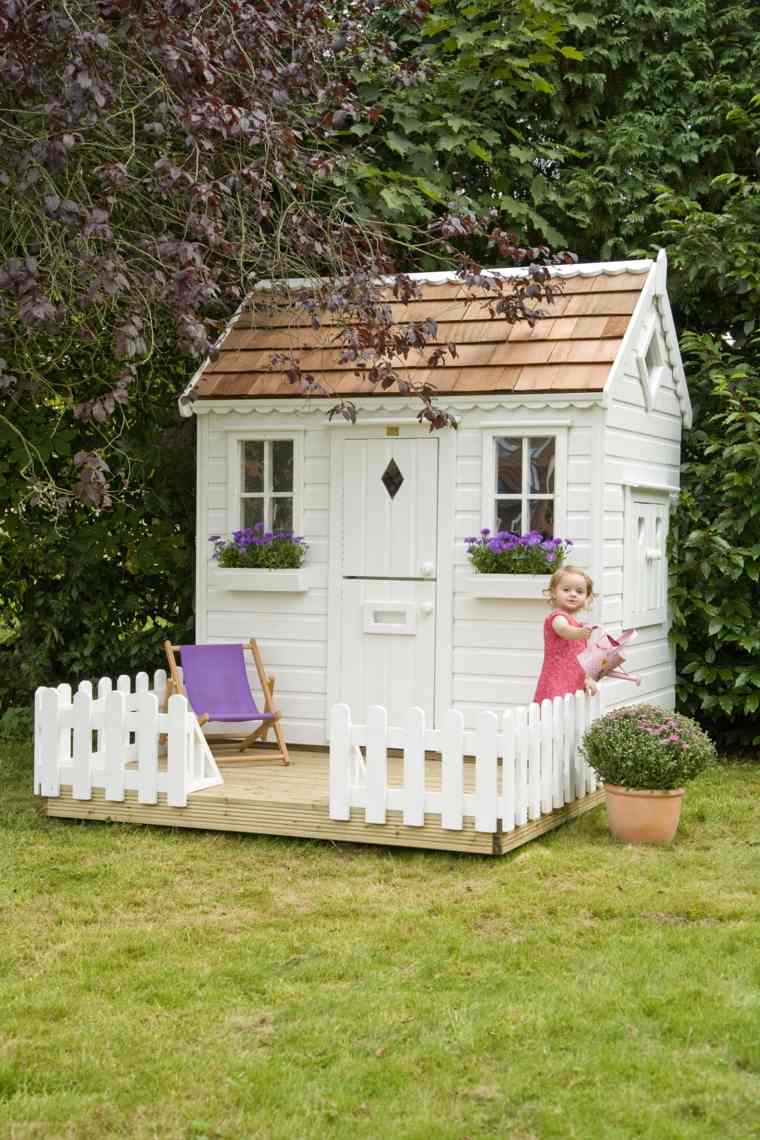mažas namas žaidimų aikštelė sodo vaikas