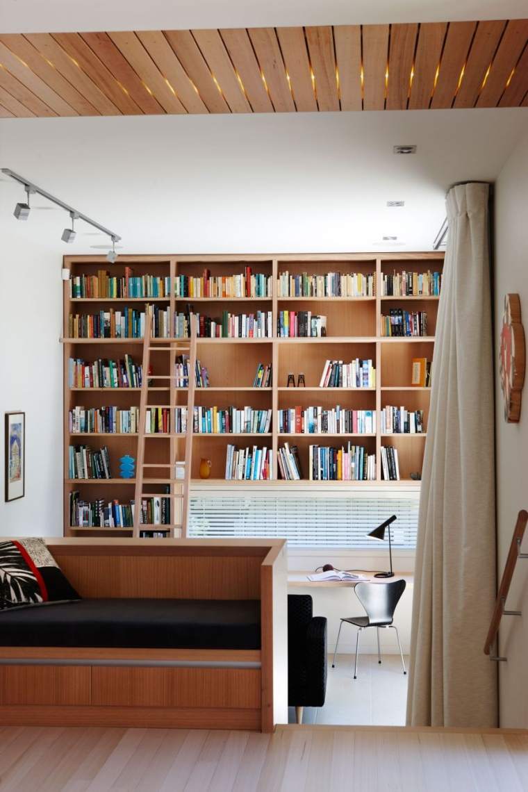 scaffali per libri in legno