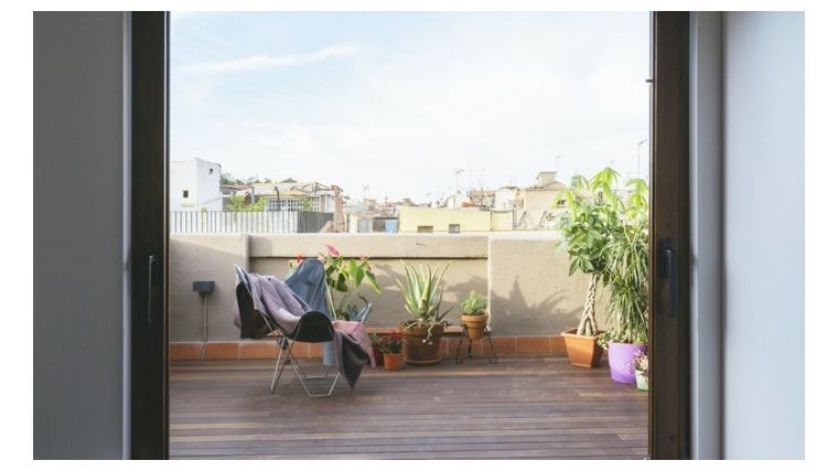 decorazione moderna del terrazzo del balcone