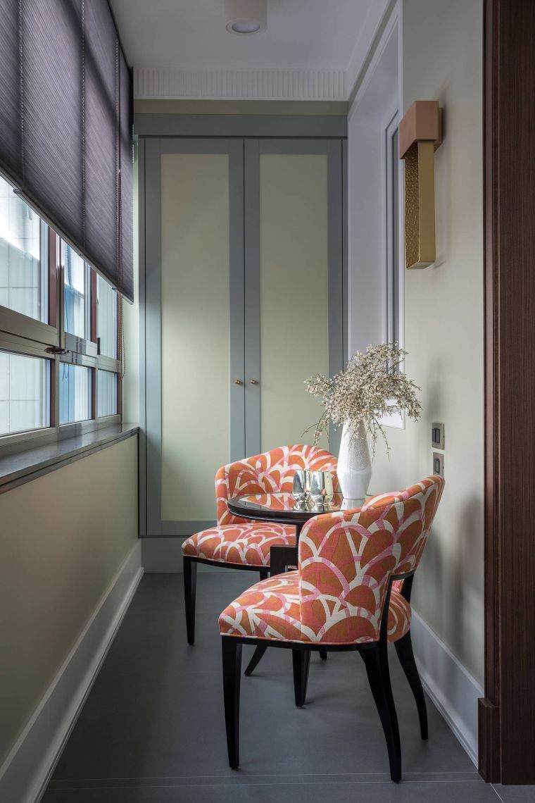 idee minimaliste per decorare il balcone