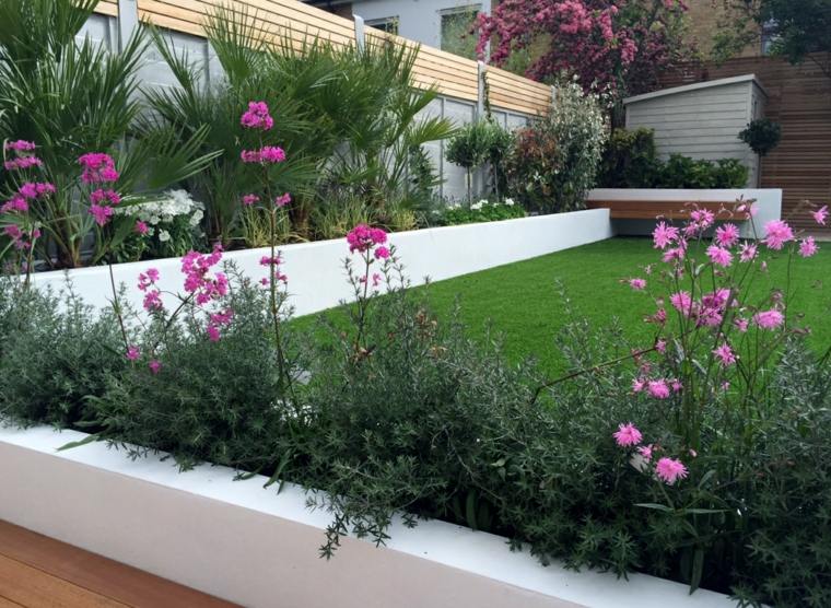 Idee per decorare un piccolo giardino