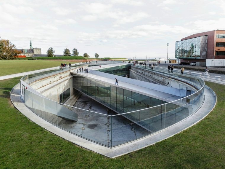 architettura contemporanea Danish-Maritime-Museum-image-Rasmus-Hjortshoj