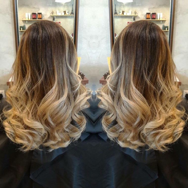 balayage ombre capelli biondi indietro