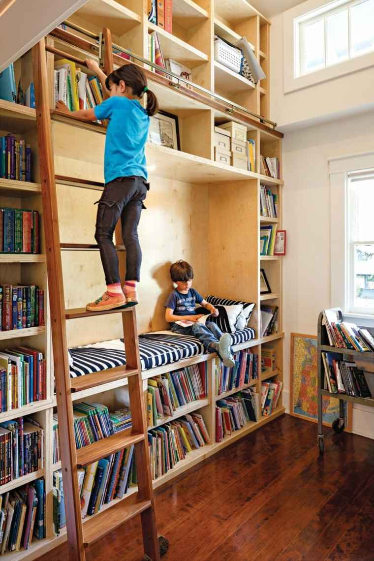 libreria design legno camera per bambini idea per organizzare lo spazio stanza angolo lettura