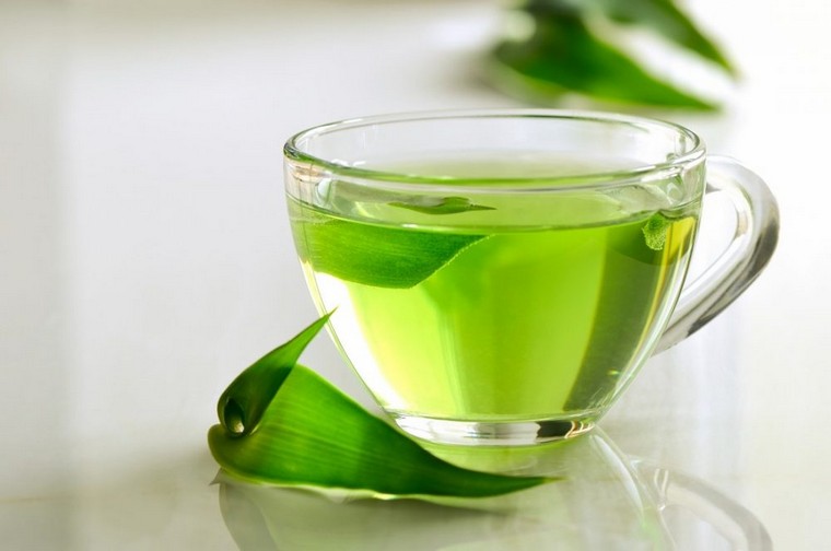 緑茶の利点-健康的な緑茶の皮膚の利点