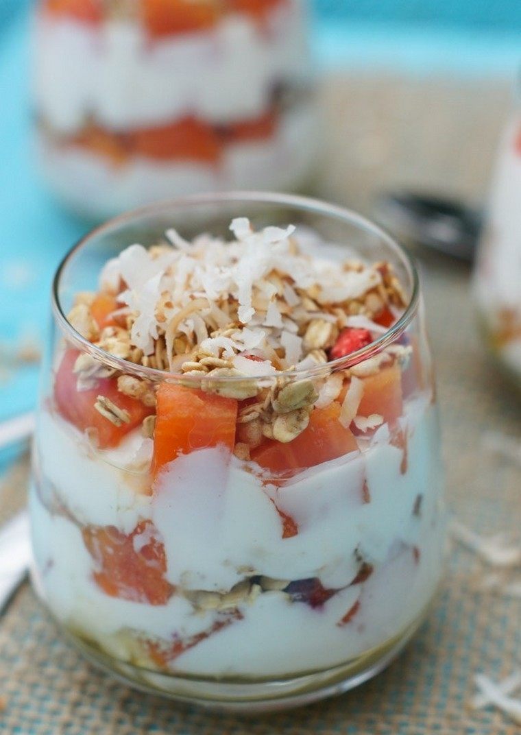 yogurt ricetta beneficio frutta salute nutrizione cibo sano