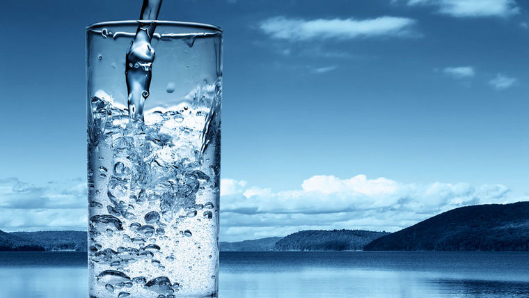 piti vodu kako biste smršavjeli čistoća hidratacija