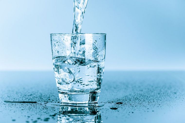 obveza pijenja vode kako biste smršavili