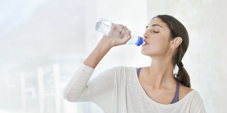 bevi acqua per dimagrire ricordalo