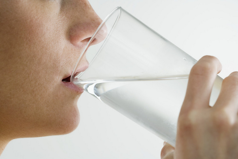 piti vodu kako biste izgubili težinu