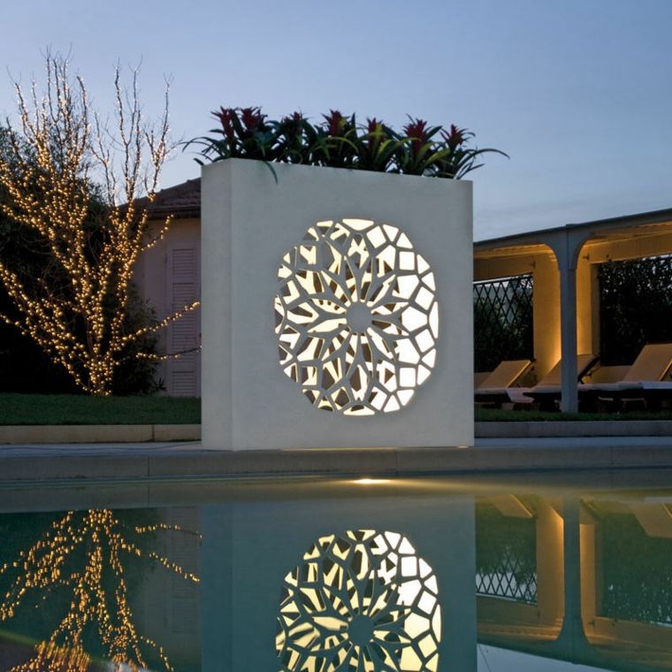 modelis vėjas vaizdas modernus dizainas dekoravimas sodo gėlių puodas lauke