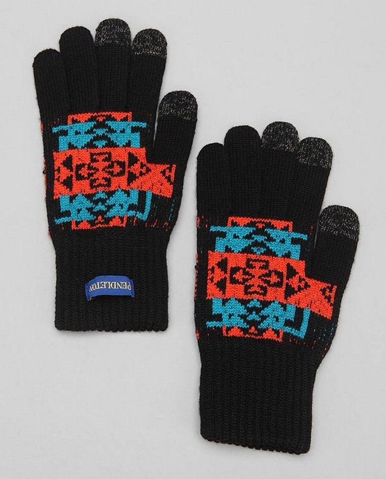 teen-christmas-gift-gloves