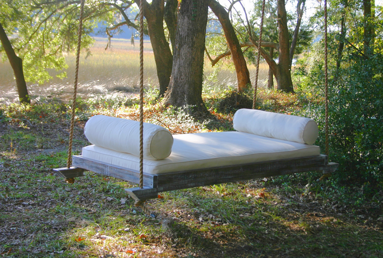 sofa vanjski namještaj viseći krevet vrtovi u vintage stilu