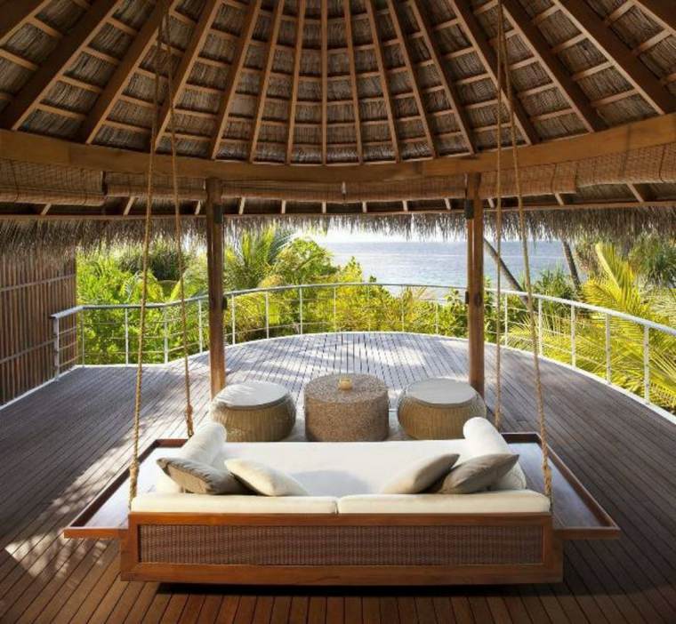 sofe plutajući krevet viseće drvene terase