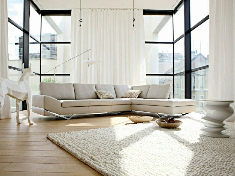 ideje za dizajn namještaja za dnevnu sobu bijela kožna garnitura za kauč podna prostirka stolić
