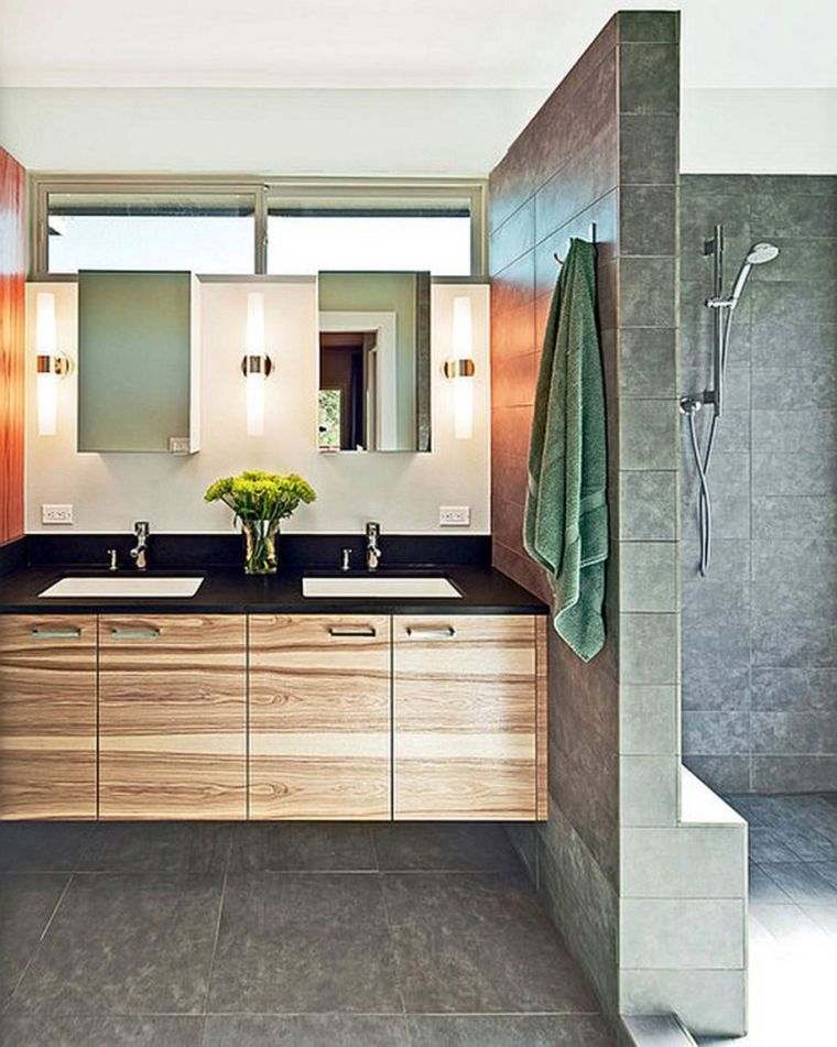 siva kupaonica primjer zidne toaletne jedinice