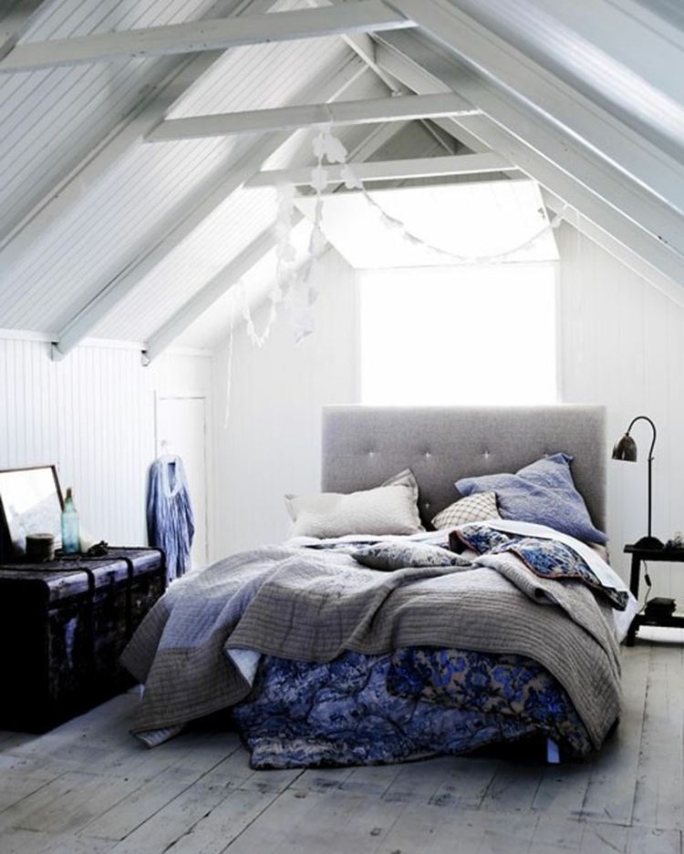moderni dekor za spavaću sobu drveni krov