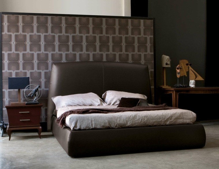 camera da letto interior design marrone strutturato parete design tavolino mobile in legno