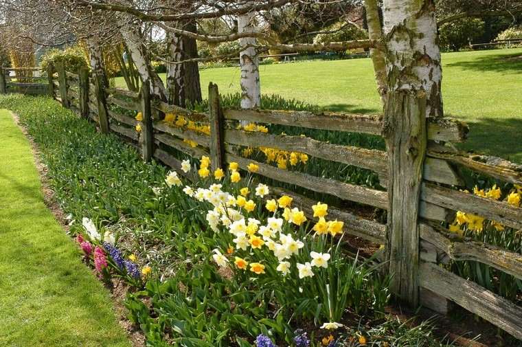 jeftina vrtna ograda diy wood paleta obnovljeno drvo