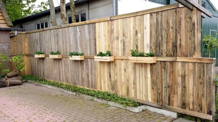 Ideje za DIY vrtne ograde Ideje za obnovljene drvene palete