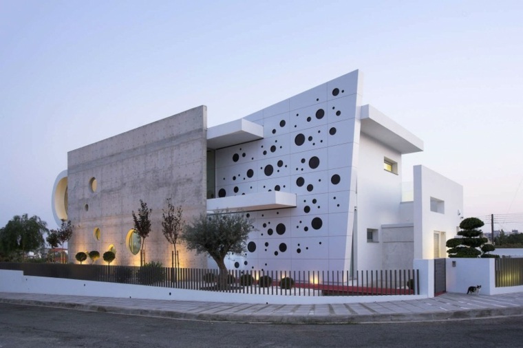 modern deco ház kerítés
