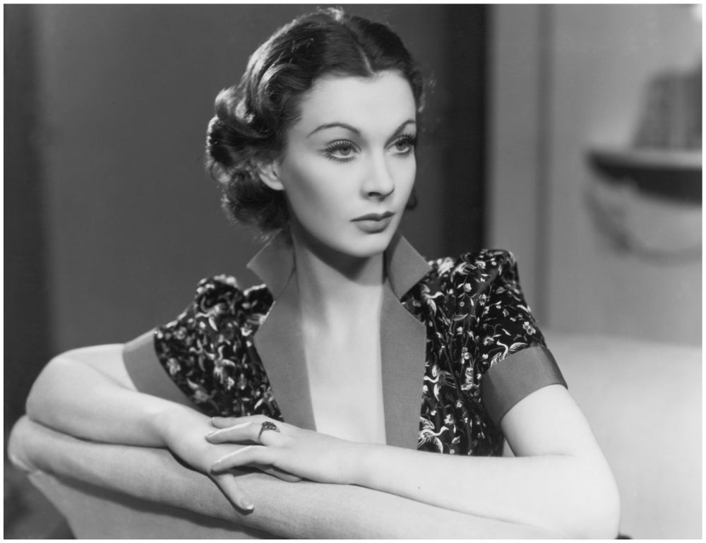 retro prašmatnus holivudo viviene leigh aktorės plaukai