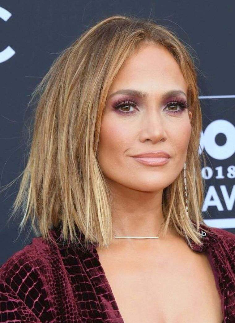 Jennifer Lopez nyári frizurája