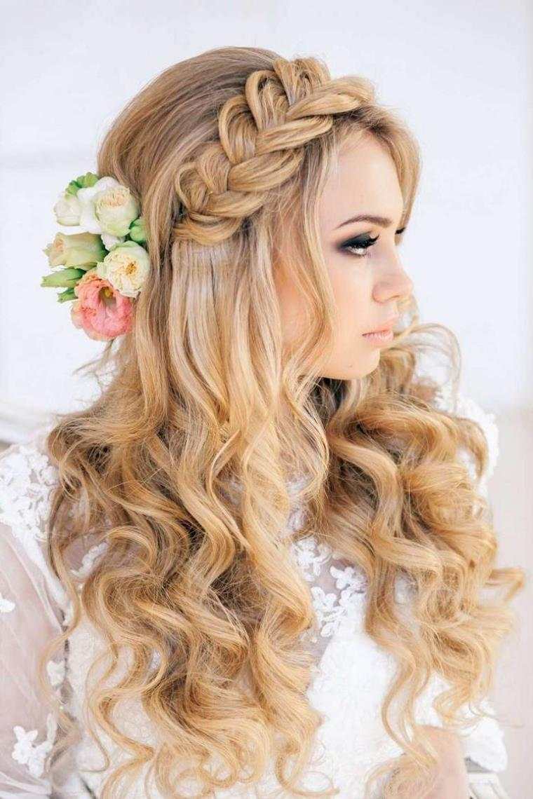 frizura-vjenčanje-duga kosa-kosa-kovrče-pletenica