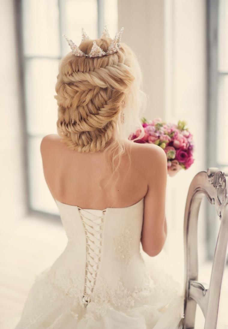 acconciatura-matrimonio-capelli-diversi-trecce-livelli