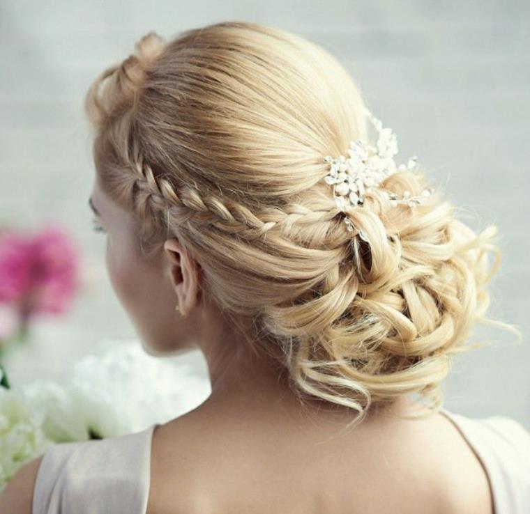 acconciatura-matrimonio-big-bun-casual-bujou-treccia